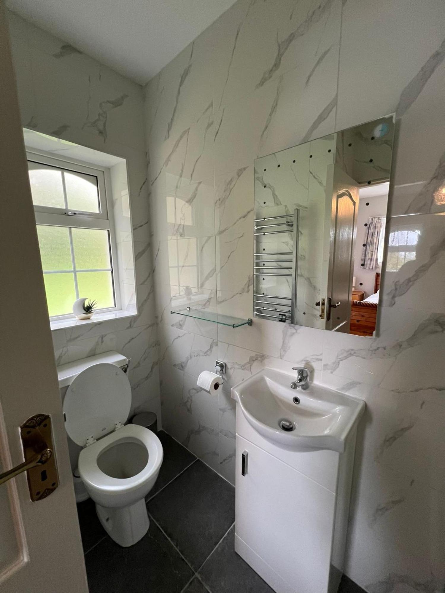 Woodville Lodge Guesthouse Killarney Eksteriør bilde