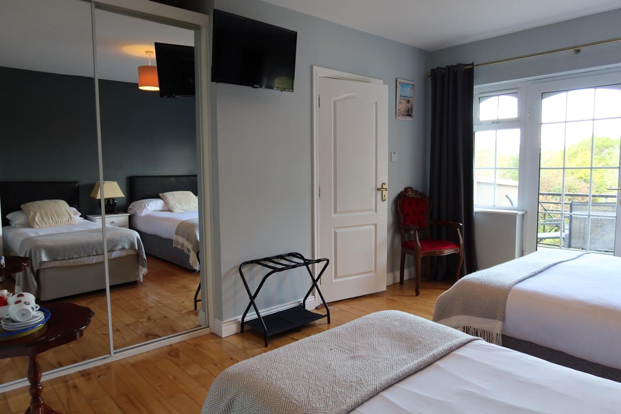 Woodville Lodge Guesthouse Killarney Eksteriør bilde