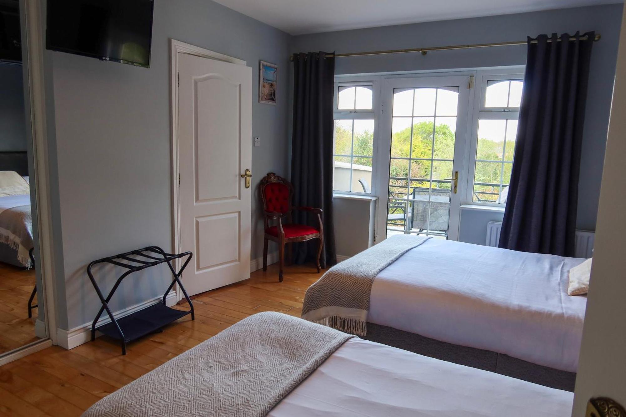 Woodville Lodge Guesthouse Killarney Eksteriør bilde