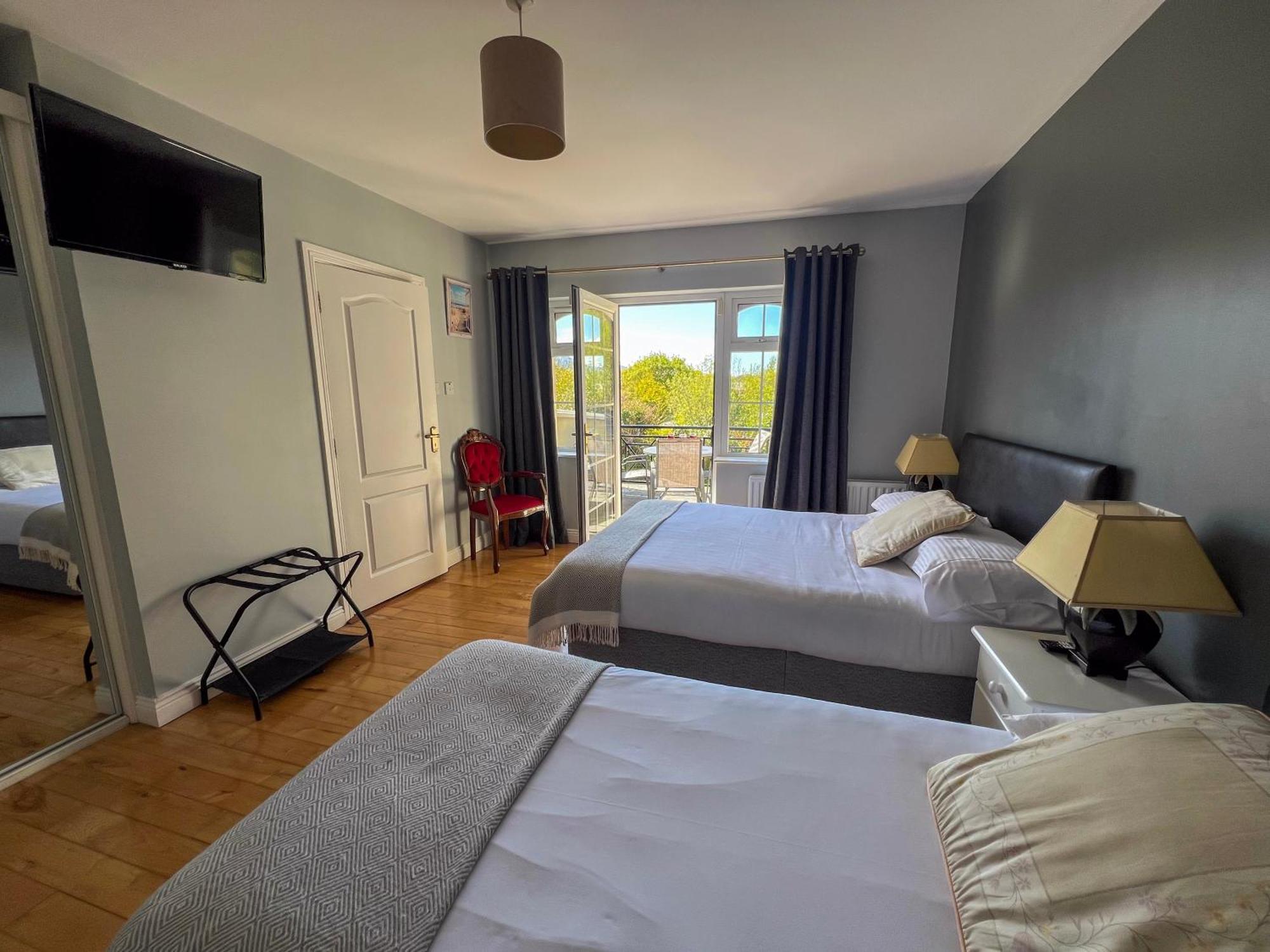 Woodville Lodge Guesthouse Killarney Eksteriør bilde